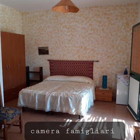 Il Canneto Villa Sassari Luaran gambar